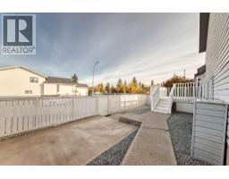 82 Riverglen Drive SE - photo 38