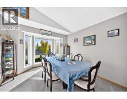 82 Riverglen Drive SE - photo 13