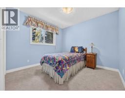 316 Parkland Way SE - photo 31