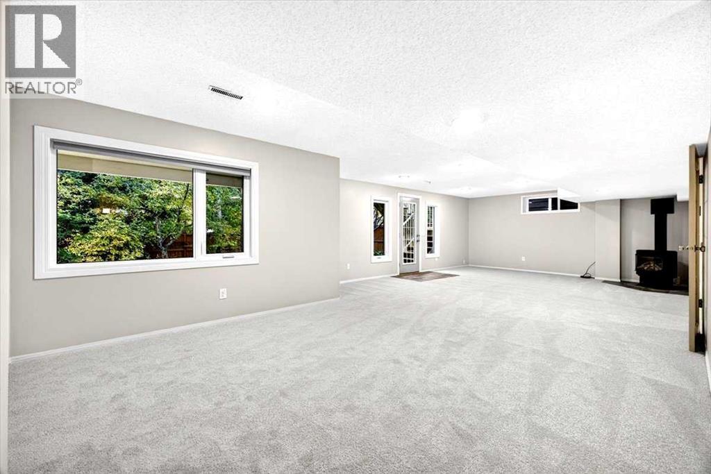 26 Evergreen Terrace SW - photo 42