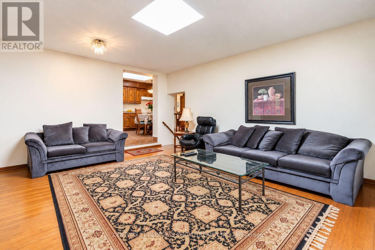 228 Jeffcoat Drive, Toronto, ON photo 17