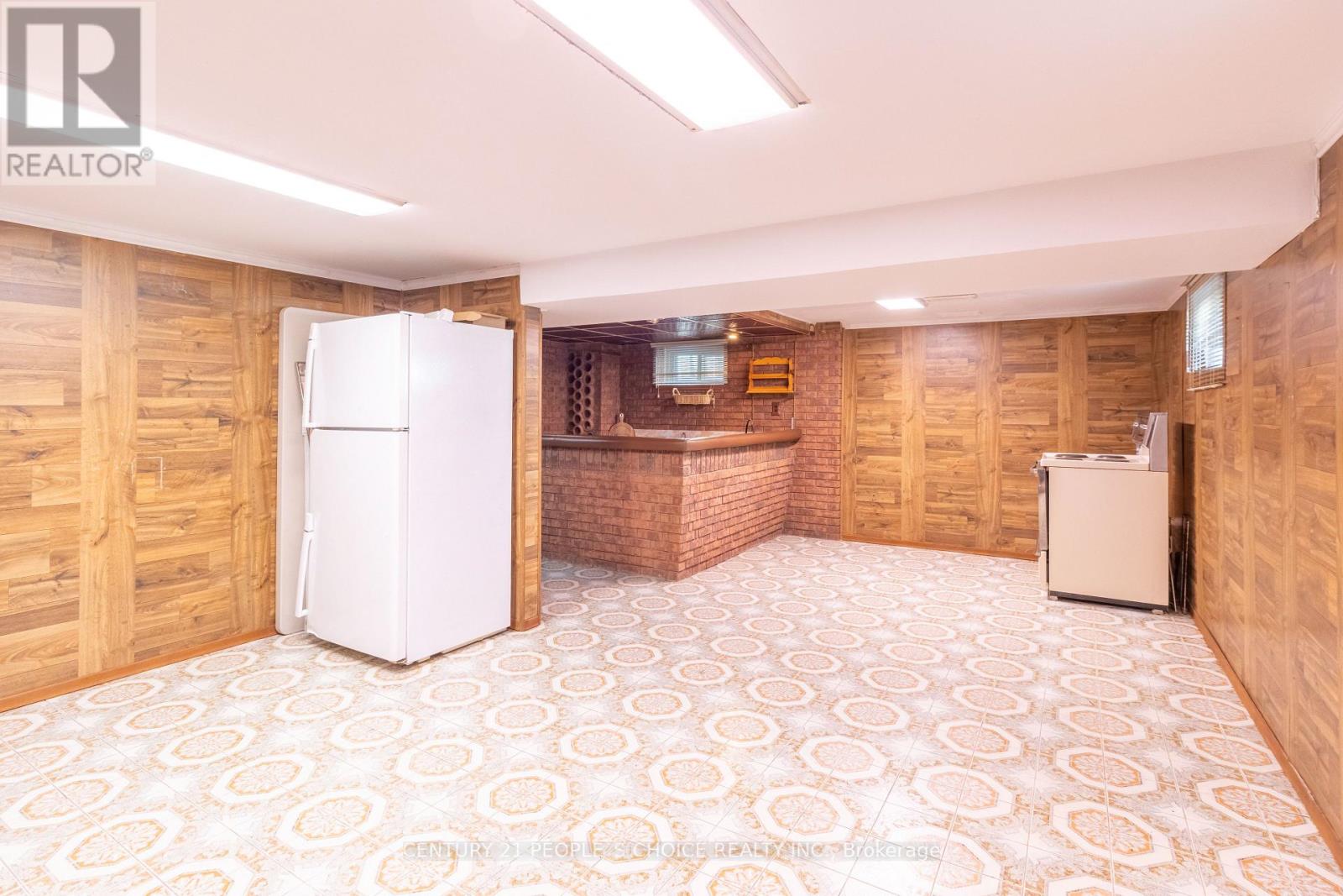 228 Jeffcoat Drive, Toronto, ON photo 31