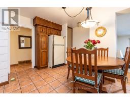 228 Jeffcoat Drive, Toronto, ON M9W3C9 Photo 12