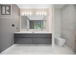 1590 Kenmuir Avenue, Mississauga, ON L5G4B5 Photo 23