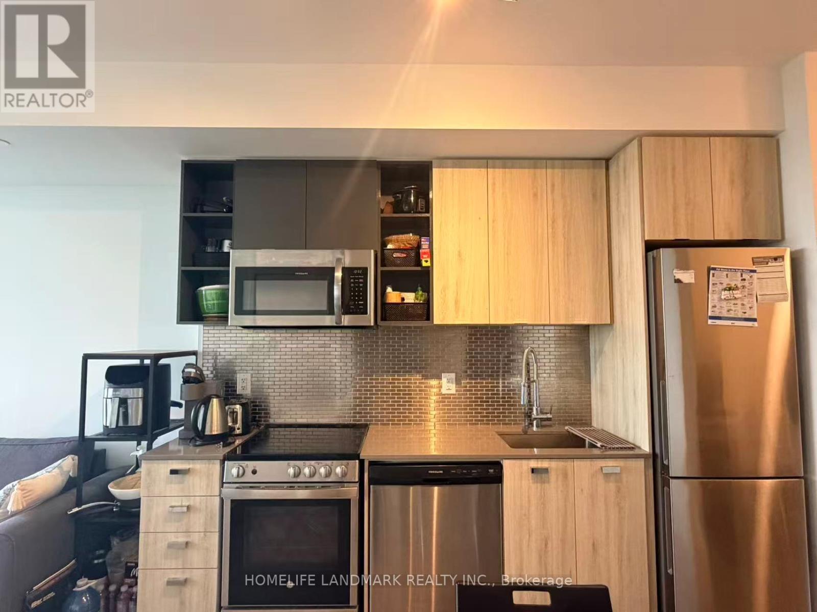 906 - 10 DE BOERS DRIVE, Toronto (York University Heights) — photo 6