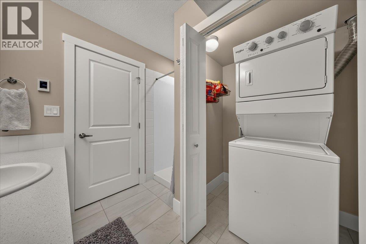 78 - 4868 Riverview Drive - 26