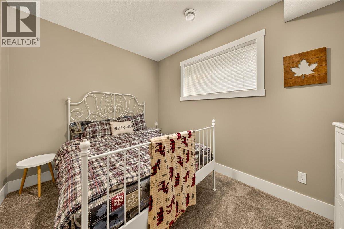 78 - 4868 Riverview Drive - 28