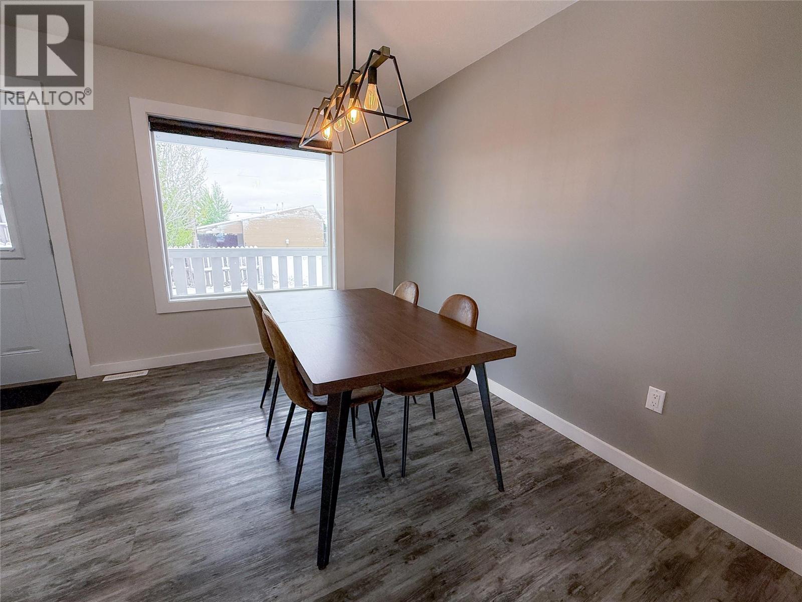 1541 / 1543 Loran Drive - 7