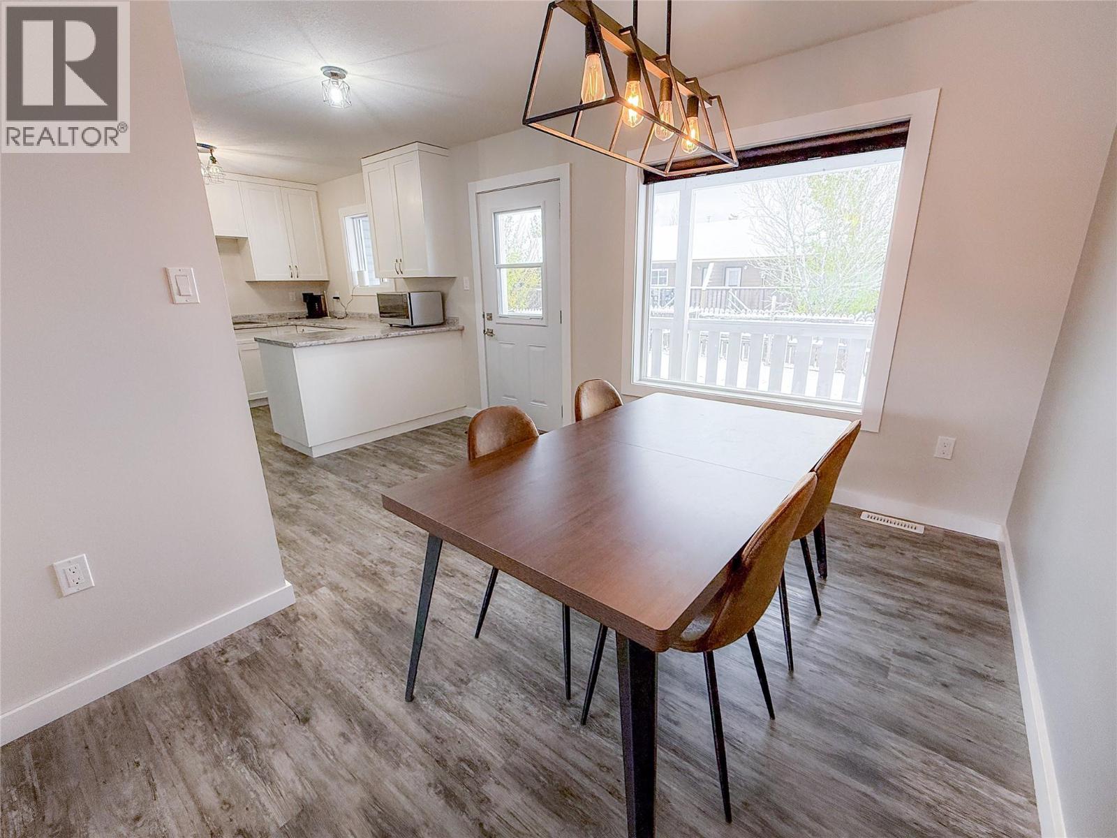 1541 / 1543 Loran Drive - 6