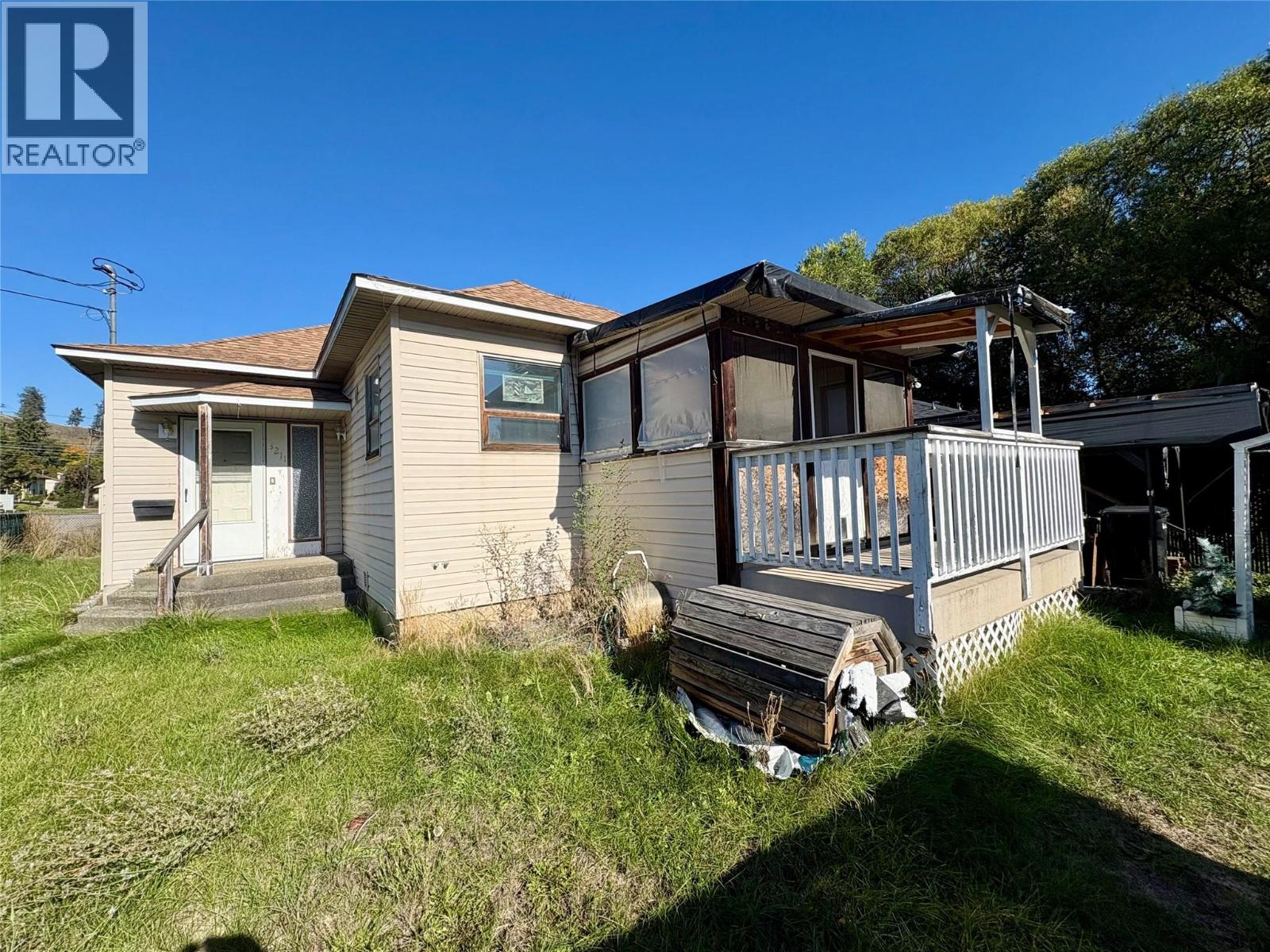 3211 35 Street, Vernon