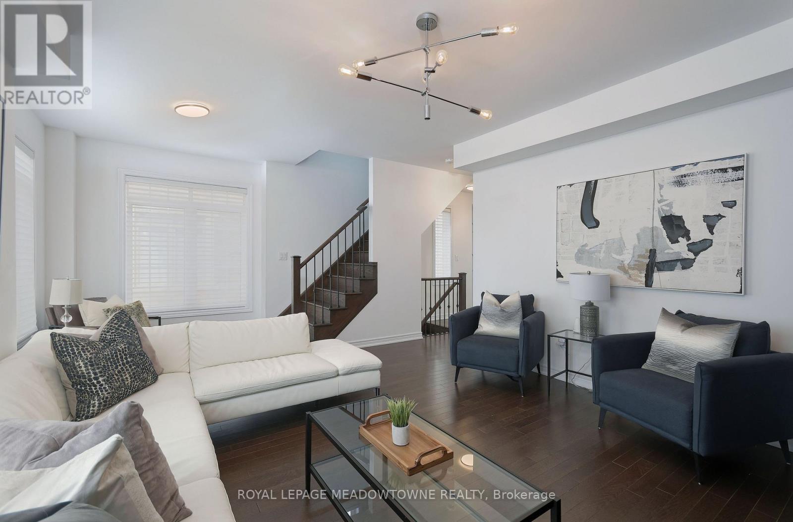 3215 William Coltson Avenue — photo 13