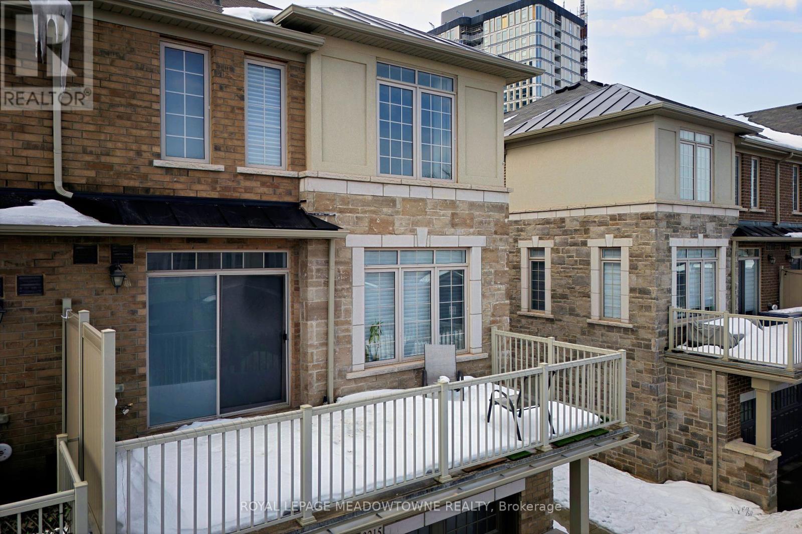 3215 William Coltson Avenue — photo 21