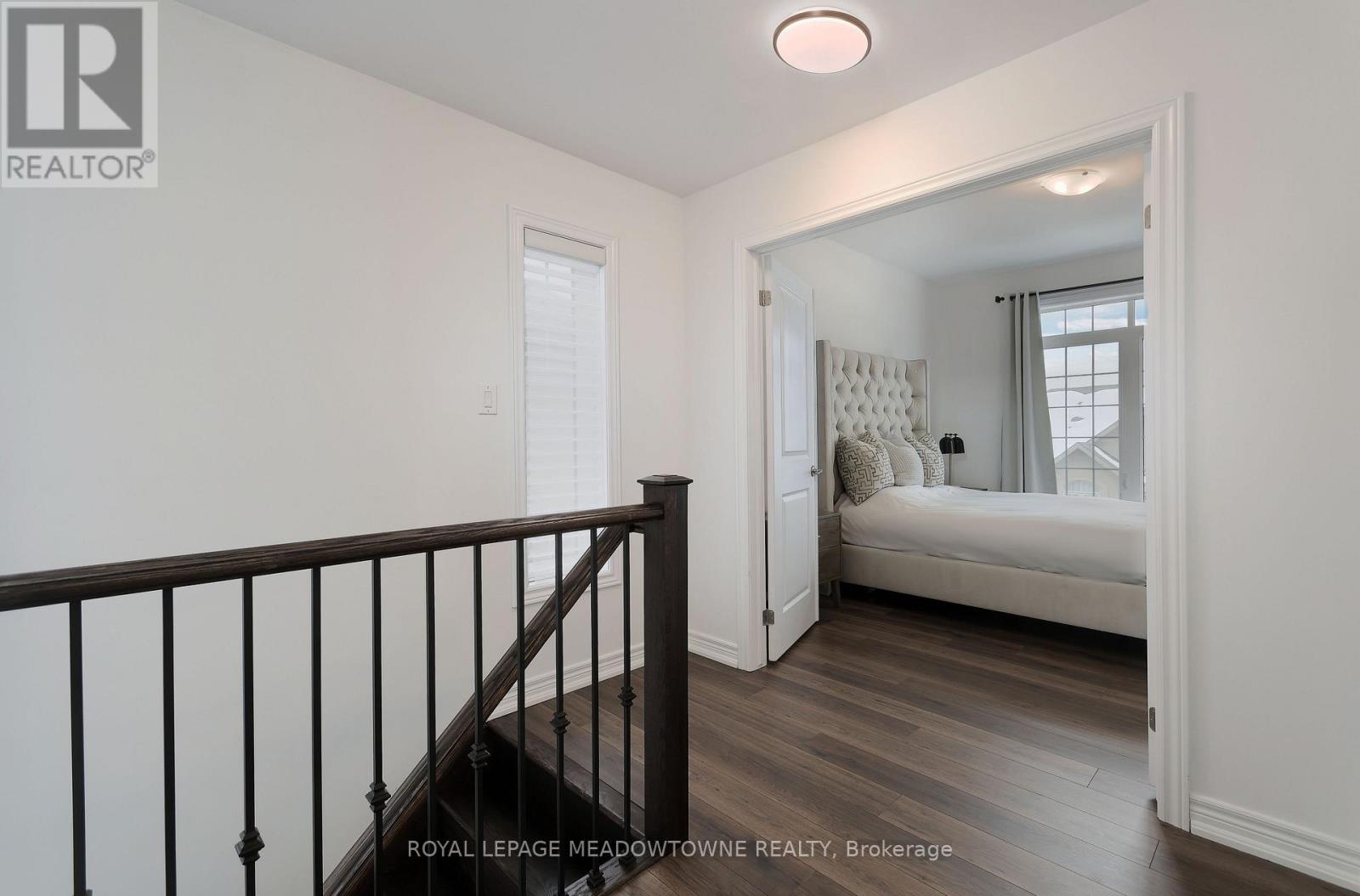 3215 William Coltson Avenue — photo 23