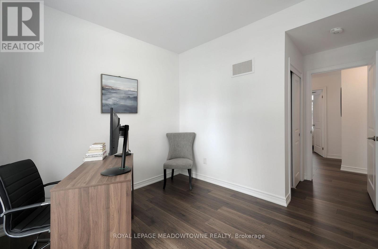 3215 William Coltson Avenue — photo 30