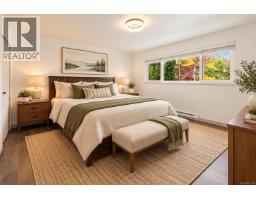 Bedroom - 586 Normandy Rd, Saanich, BC V8Z3J2 Photo 12