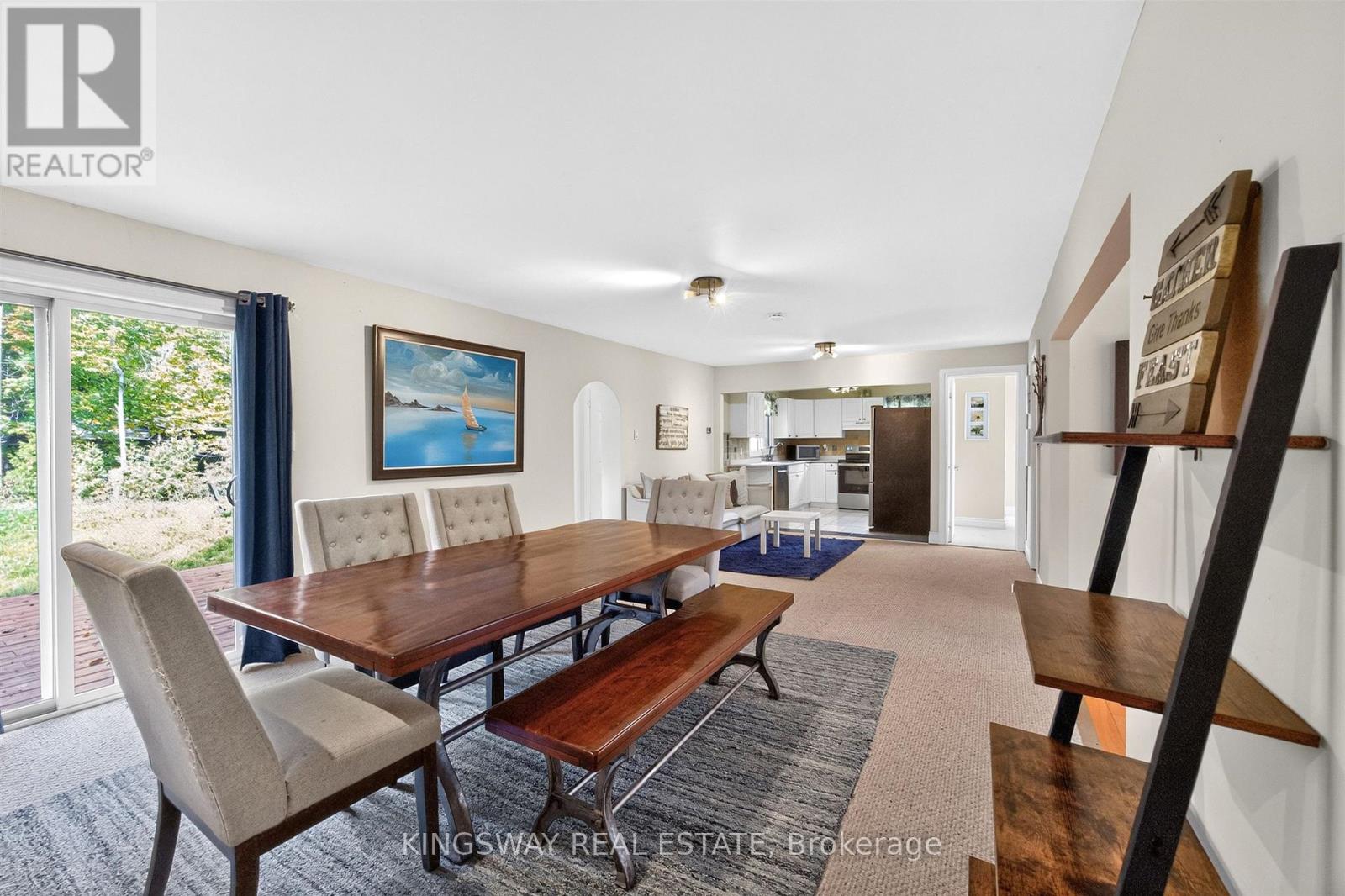 3934 Lakeview Road, Innisfil, ON photo 14