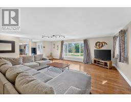 3934 Lakeview Road, Innisfil, ON L9S2V5 Photo 11