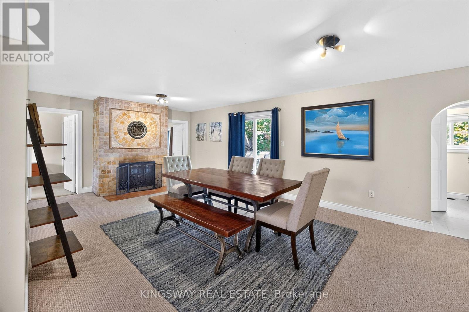 3934 Lakeview Road, Innisfil, ON photo 13
