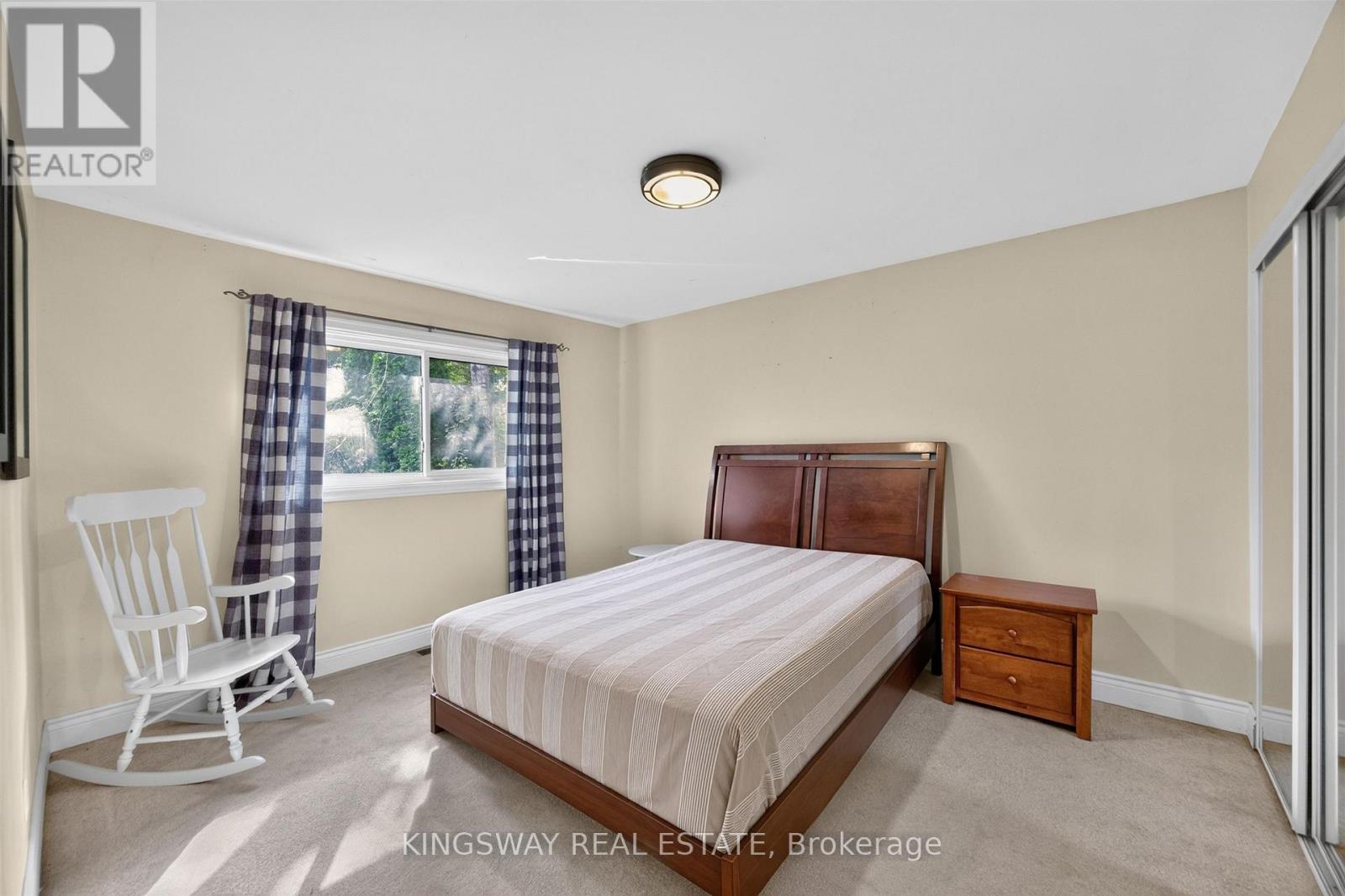 3934 Lakeview Road, Innisfil, ON photo 19