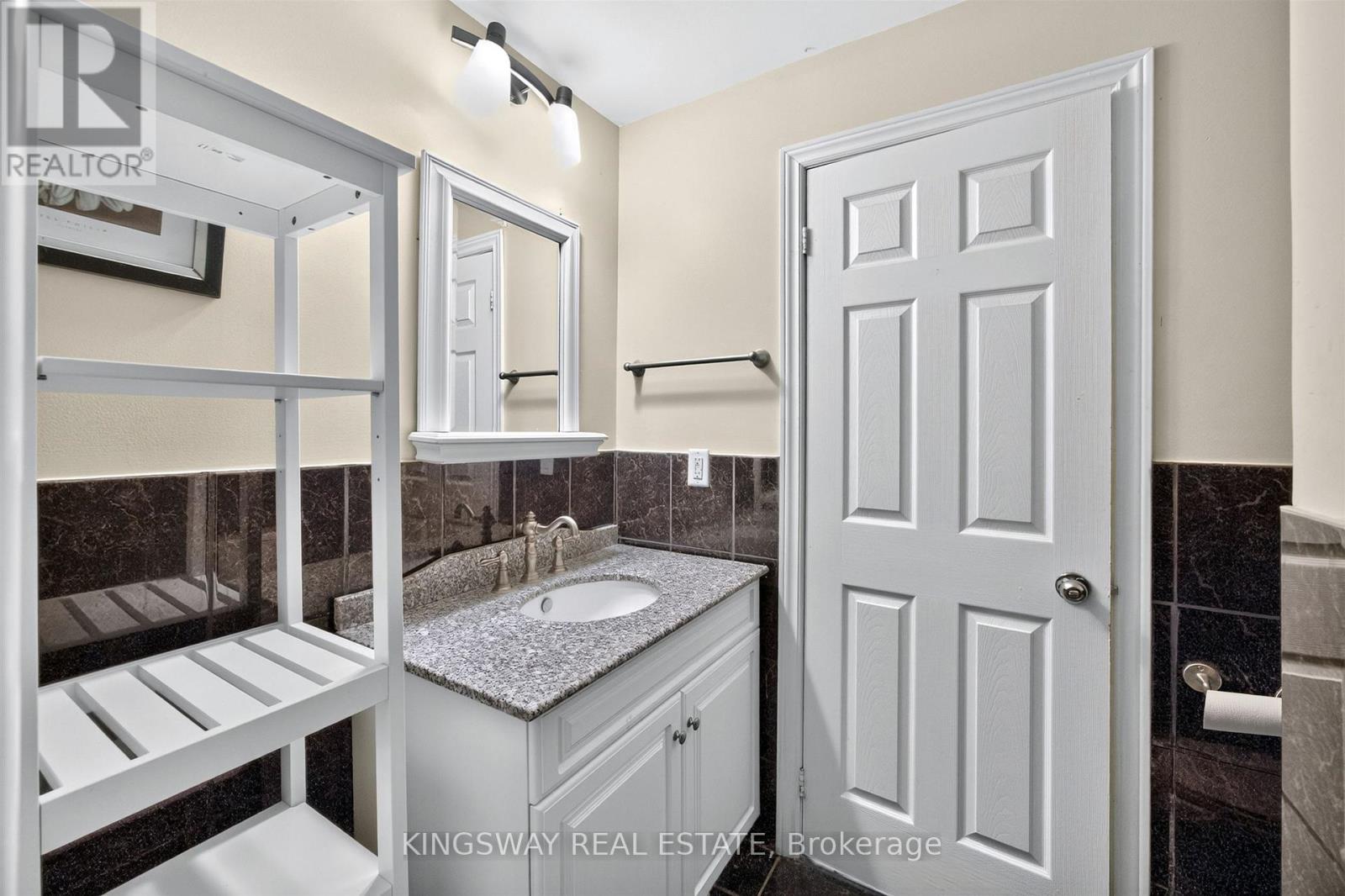3934 Lakeview Road, Innisfil, ON photo 22