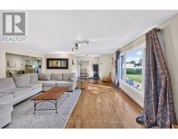 3934 Lakeview Road, Innisfil, ON L9S2V5 Photo 9