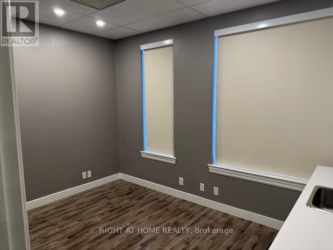 4275 Village Centre Court — photo 4