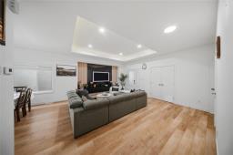 68 Cindy Klassen Way, Winnipeg, MB R2G4M1 Photo 13