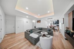 68 Cindy Klassen Way, Winnipeg, MB R2G4M1 Photo 9