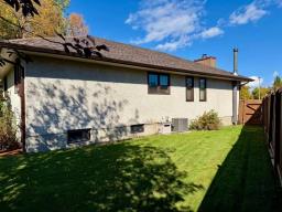 Recreation room - 12 Tara-lee Cove, Winnipeg, MB R2G3A6 Photo 7