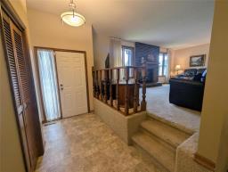 12 Tara-lee Cove, Winnipeg, MB R2G3A6 Photo 15