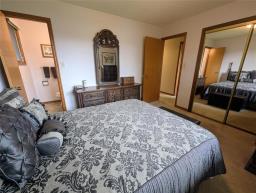 12 Tara-lee Cove, Winnipeg, MB R2G3A6 Photo 24