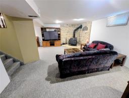 12 Tara-lee Cove, Winnipeg, MB R2G3A6 Photo 33