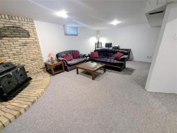 12 Tara-lee Cove, Winnipeg, MB R2G3A6 Photo 36