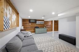 151 Dorge Drive, Winnipeg, MB R3V1M3 Photo 23