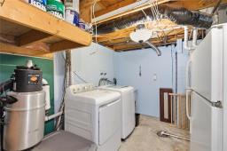 151 Dorge Drive, Winnipeg, MB R3V1M3 Photo 28