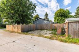 151 Dorge Drive, Winnipeg, MB R3V1M3 Photo 30