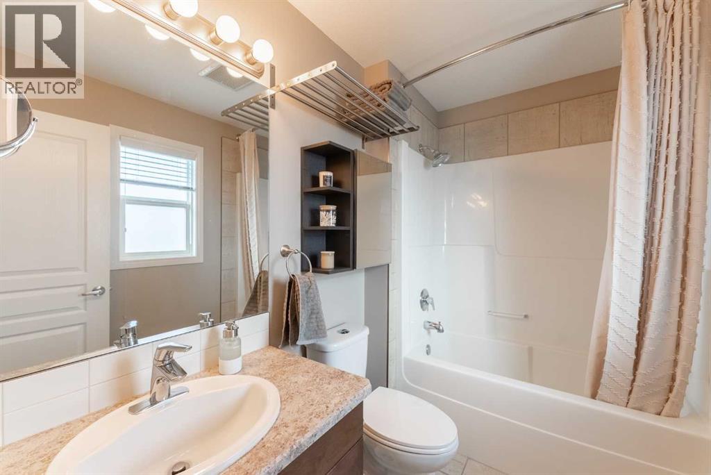 306 Twinriver Road W, photo 24 of 44