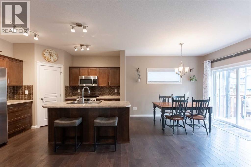 306 Twinriver Road W, photo 13 of 44
