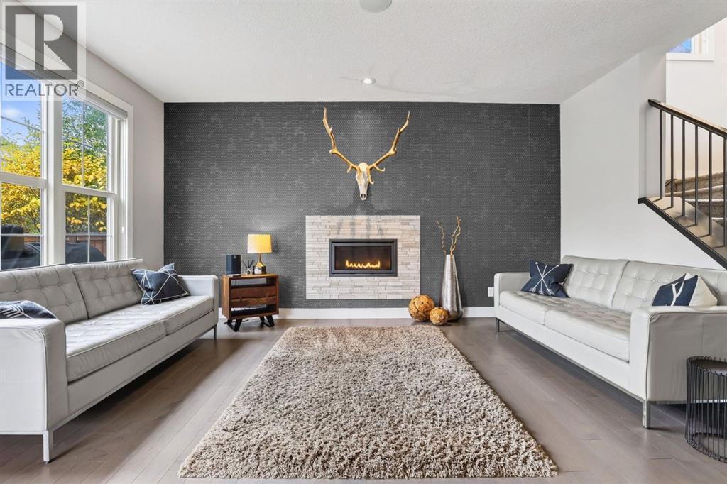 1 Riviera Point, Cochrane