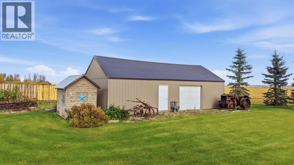 Listing photo – 444005 Range Road 261 Range, Rural Ponoka County