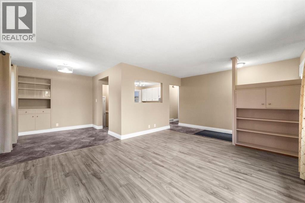 Listing photo – 4614 61 Street, Camrose