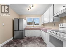4614 61 Street, Camrose, AB T4V2H7 Photo 9