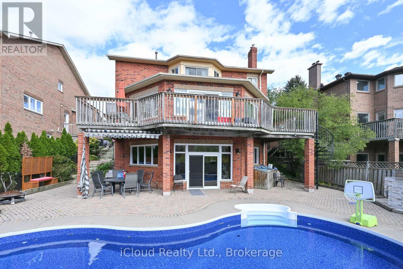 141 KENPARK AVENUE - 36