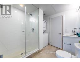 Bathroom - 1518 - 80 Bond Street E, Oshawa, ON L1G0E6 Photo 6