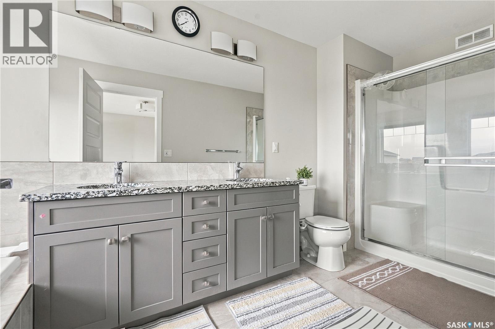 539 Secord MANOR - 31