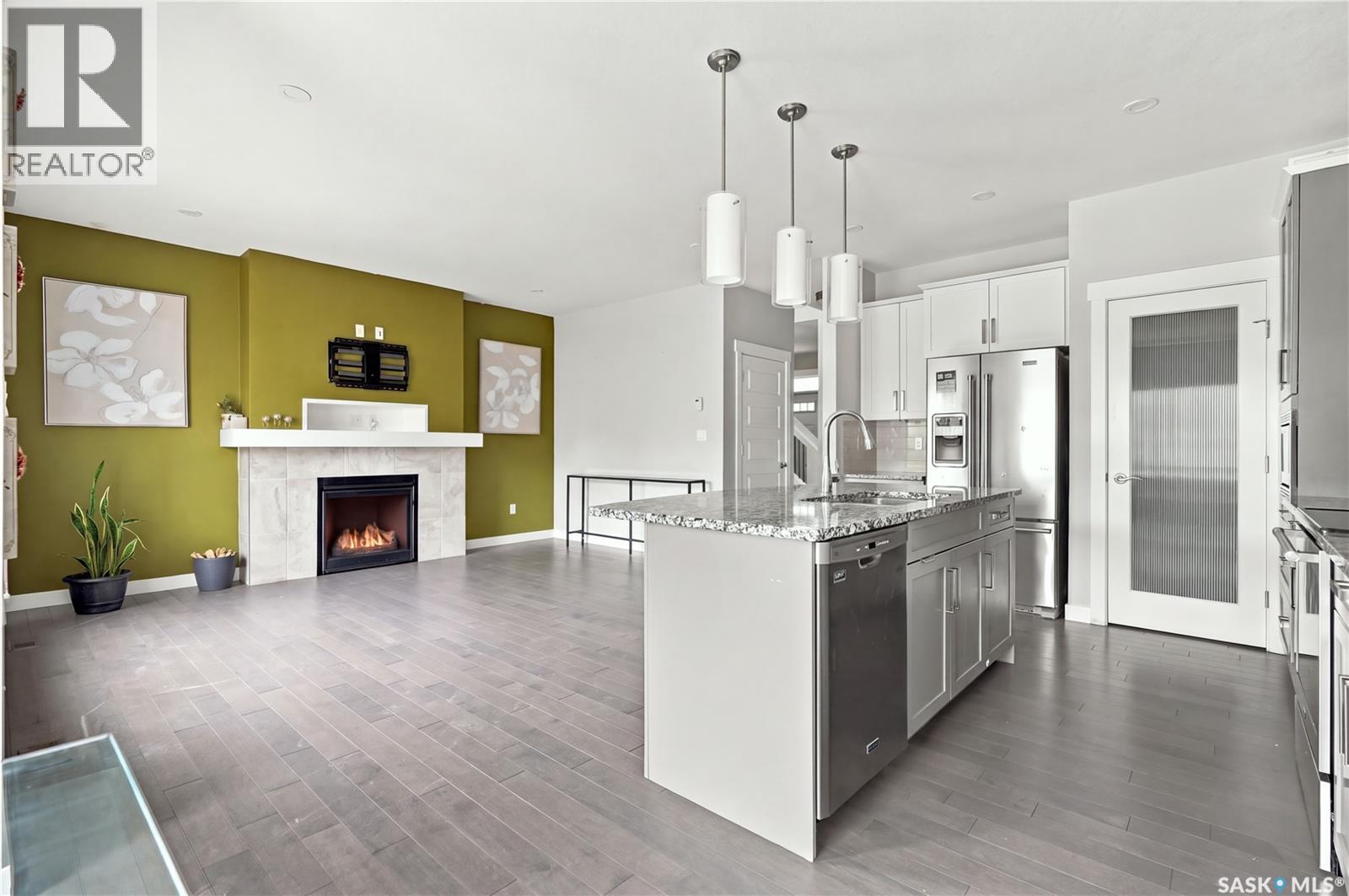 539 Secord MANOR - 9