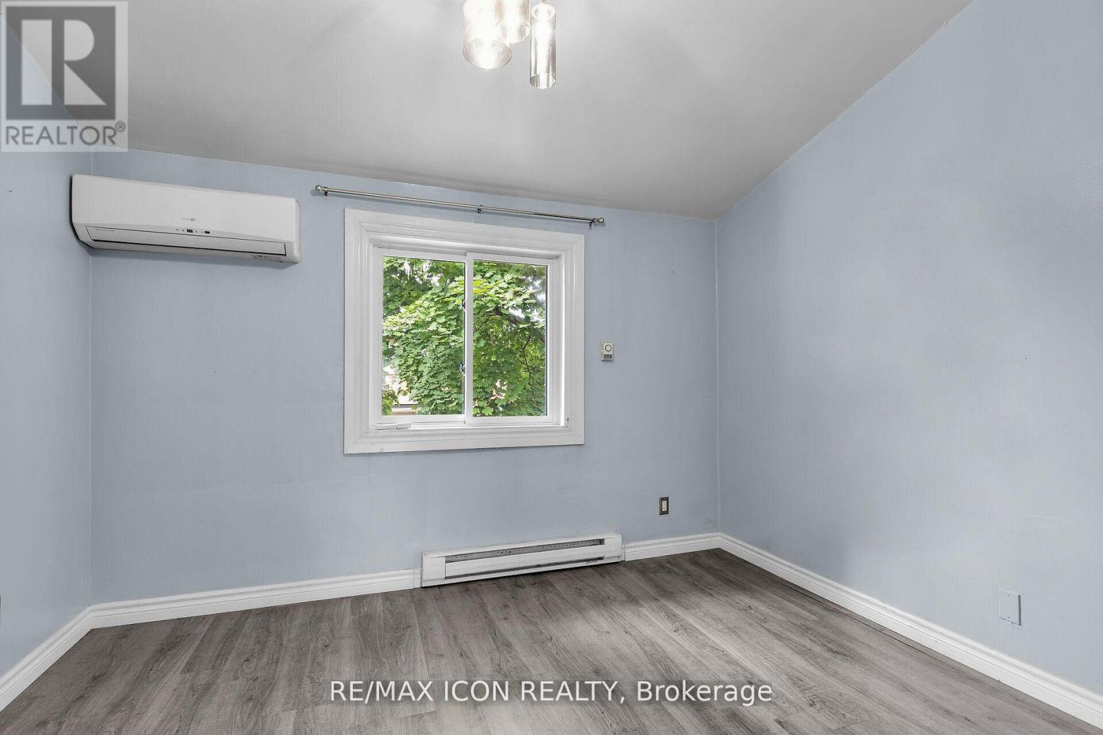 1090 Kipps Lane — photo 17