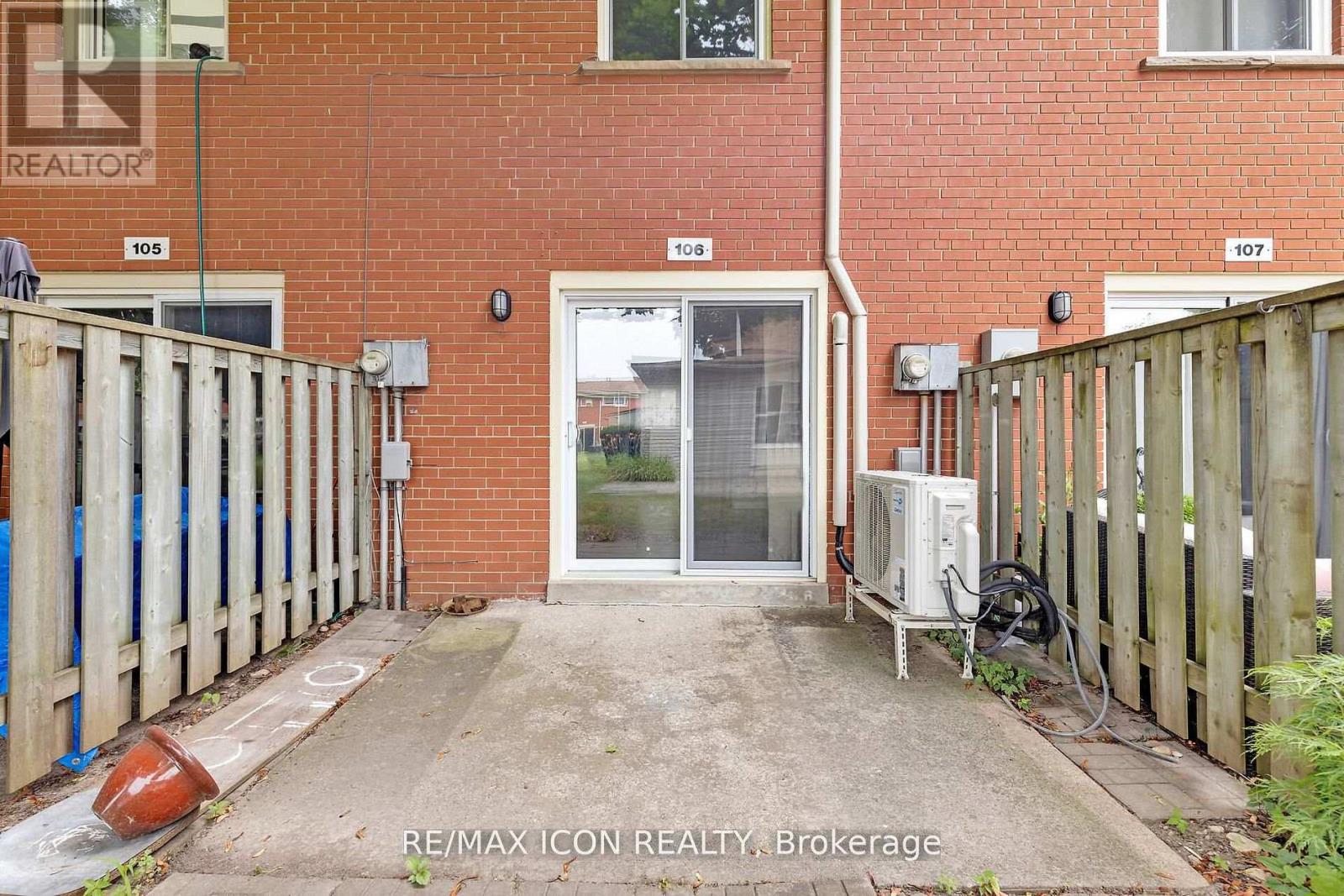 1090 Kipps Lane — photo 22