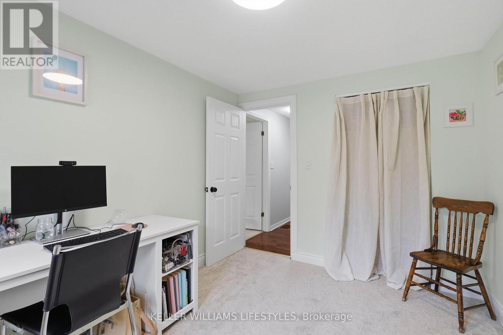 344 Robert Street — photo 23