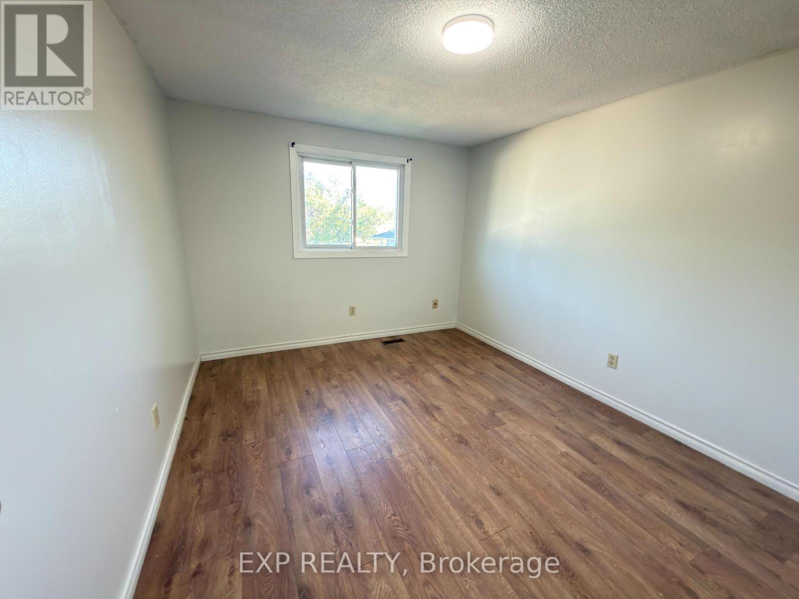 22 - 490 THIRD STREET, London East (East H) — photo 7